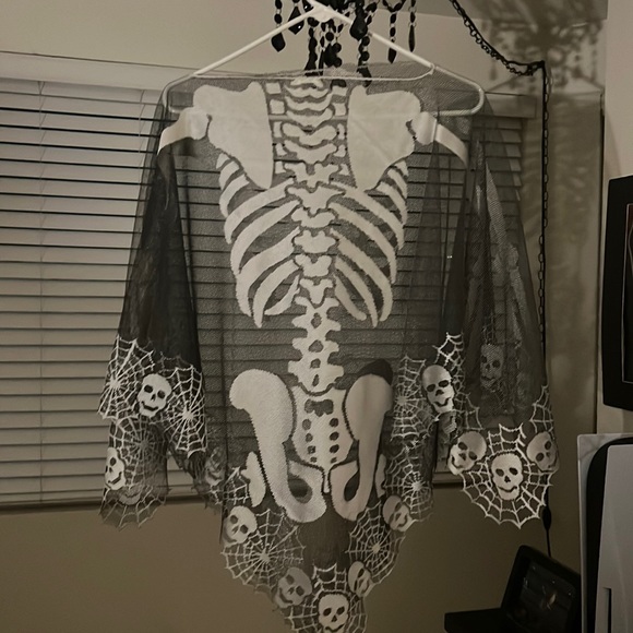 Other - Skeleton pancho
